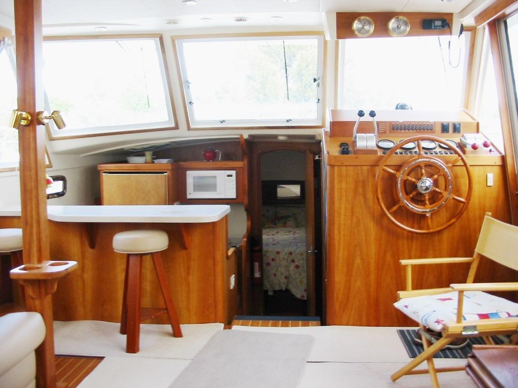 Mainship '43' Aft Cabin Trawler, Seattle