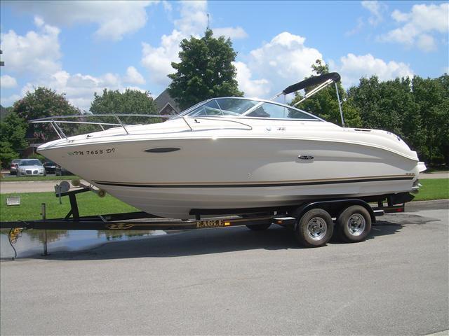 Sea Ray 225 Weekender, Knoxville