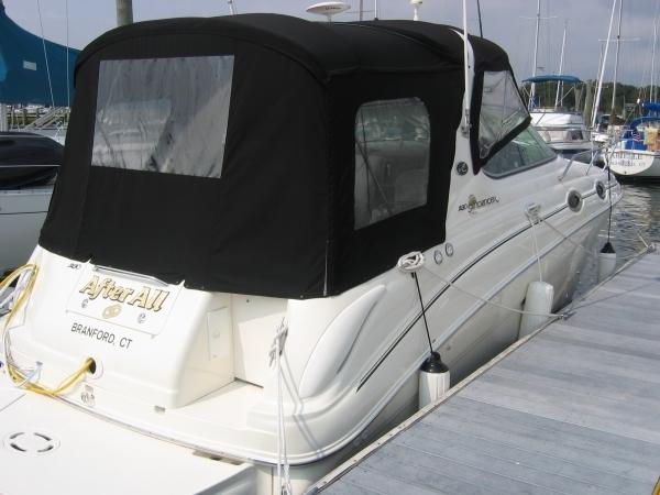 Sea Ray 28' Sundancer, Branford