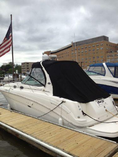 Sea Ray 300 Sundancer, Brick
