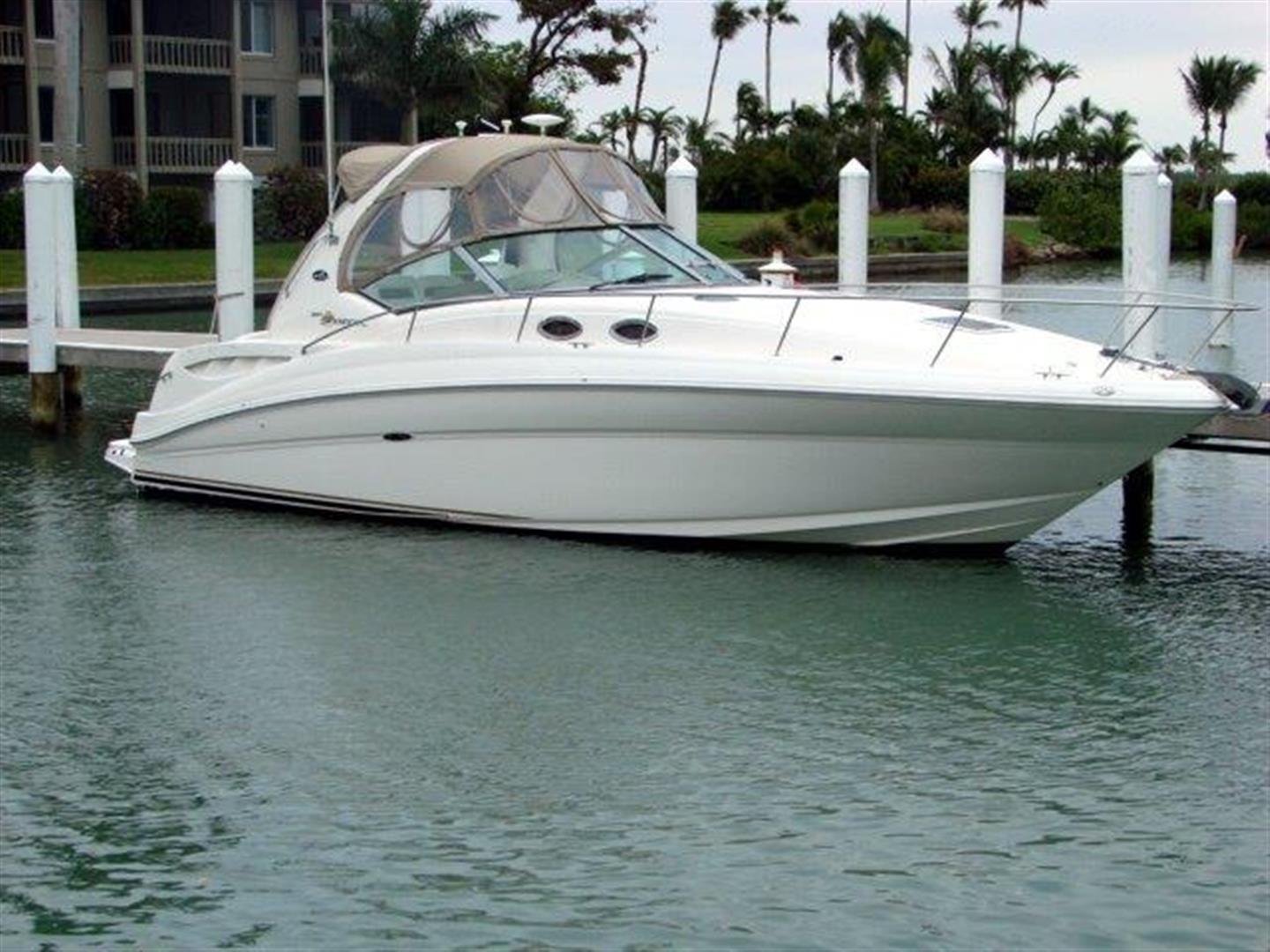 Sea Ray 320 Sundancer, Sarasota