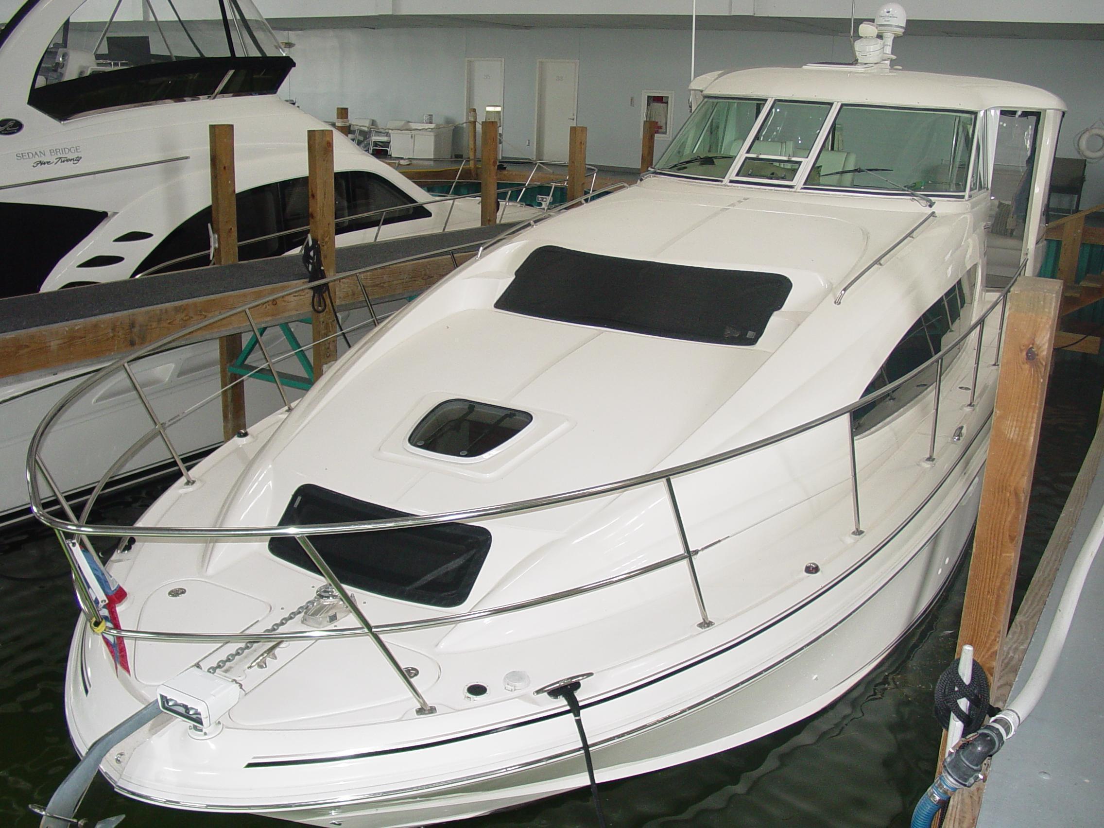 Sea Ray 390 Motor Yacht, Harrison Township