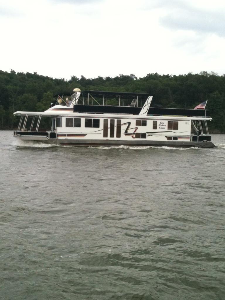 Lakeview Houseboat, Grand Rivers