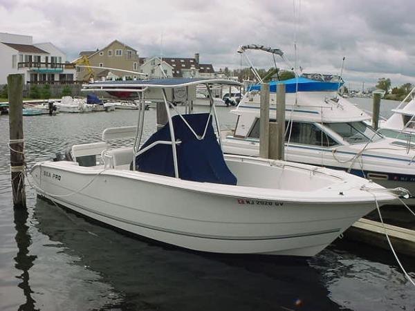 Sea Pro 238 Center Console, Monmouth Beach