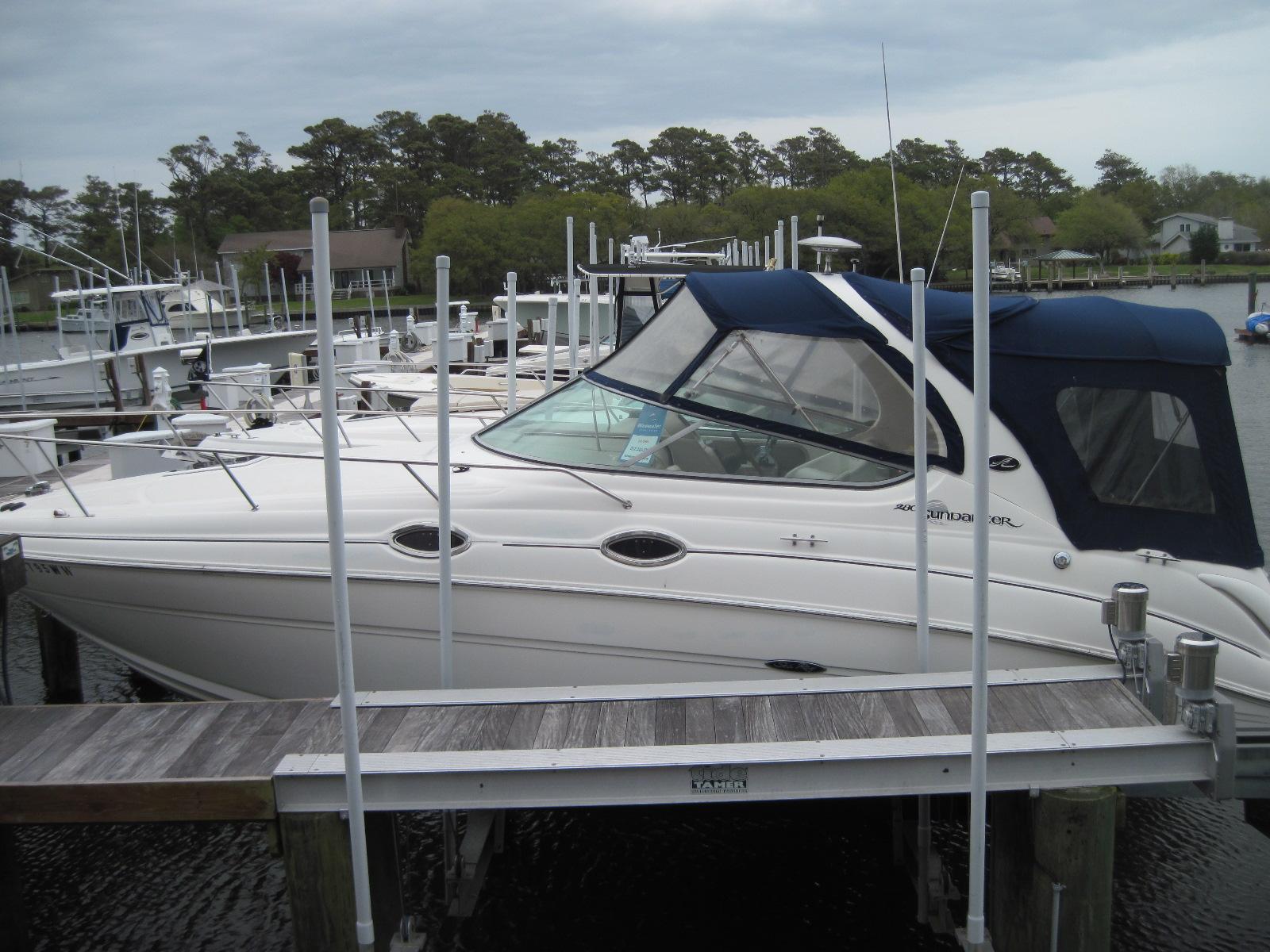 Sea Ray 280 Sundaer, Morehead City