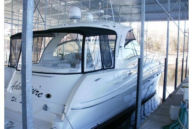 Sea Ray 50 Sundancer, Branson