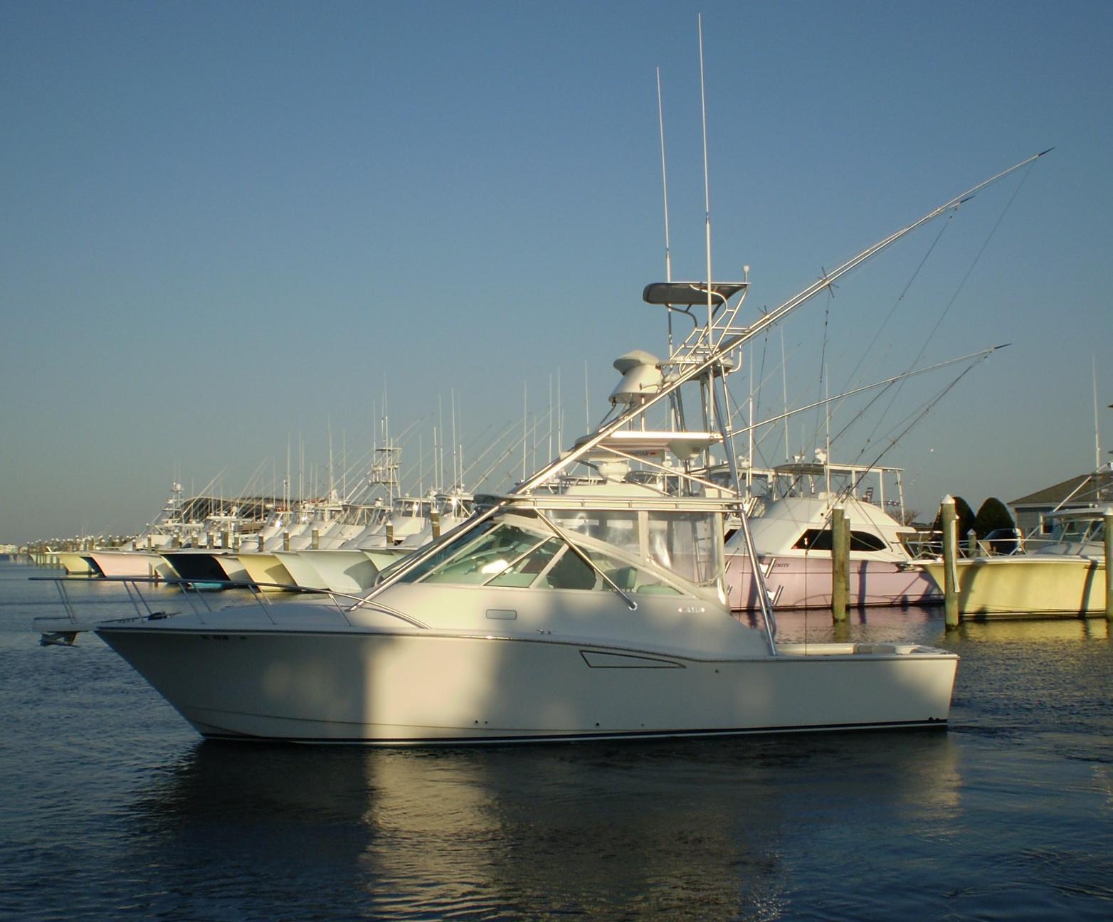Cabo Yachts 35 Express, Indian River