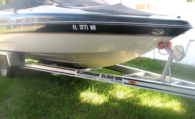 Glastron 235 GX, Clearwater