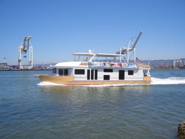 Sumerset Custom Cruiser / Houseboat, Stockton