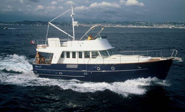 42' Beneteau Swift Trawler 42, FT LAUDERDALE