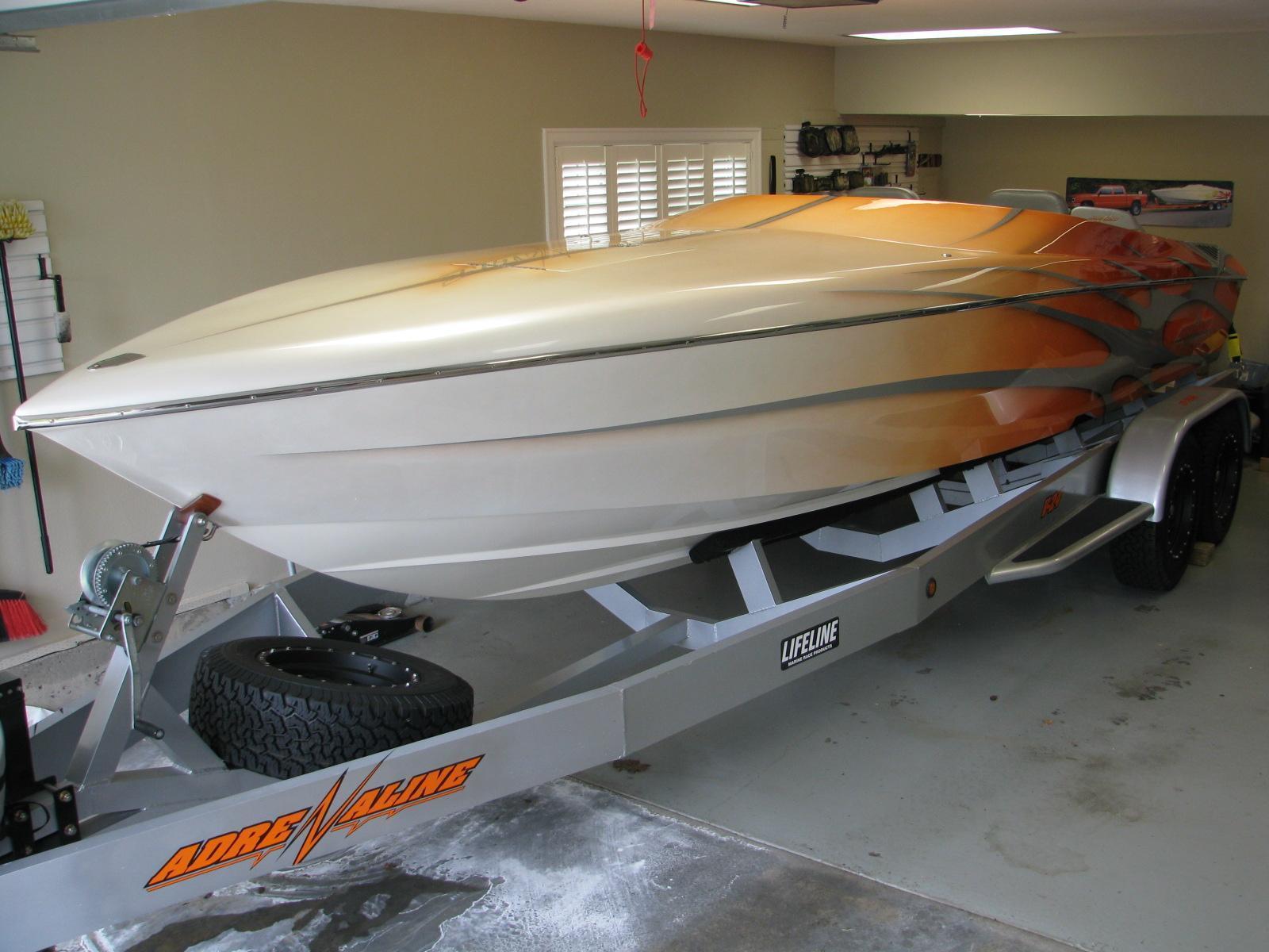 ADRENALINE 24V, University Place