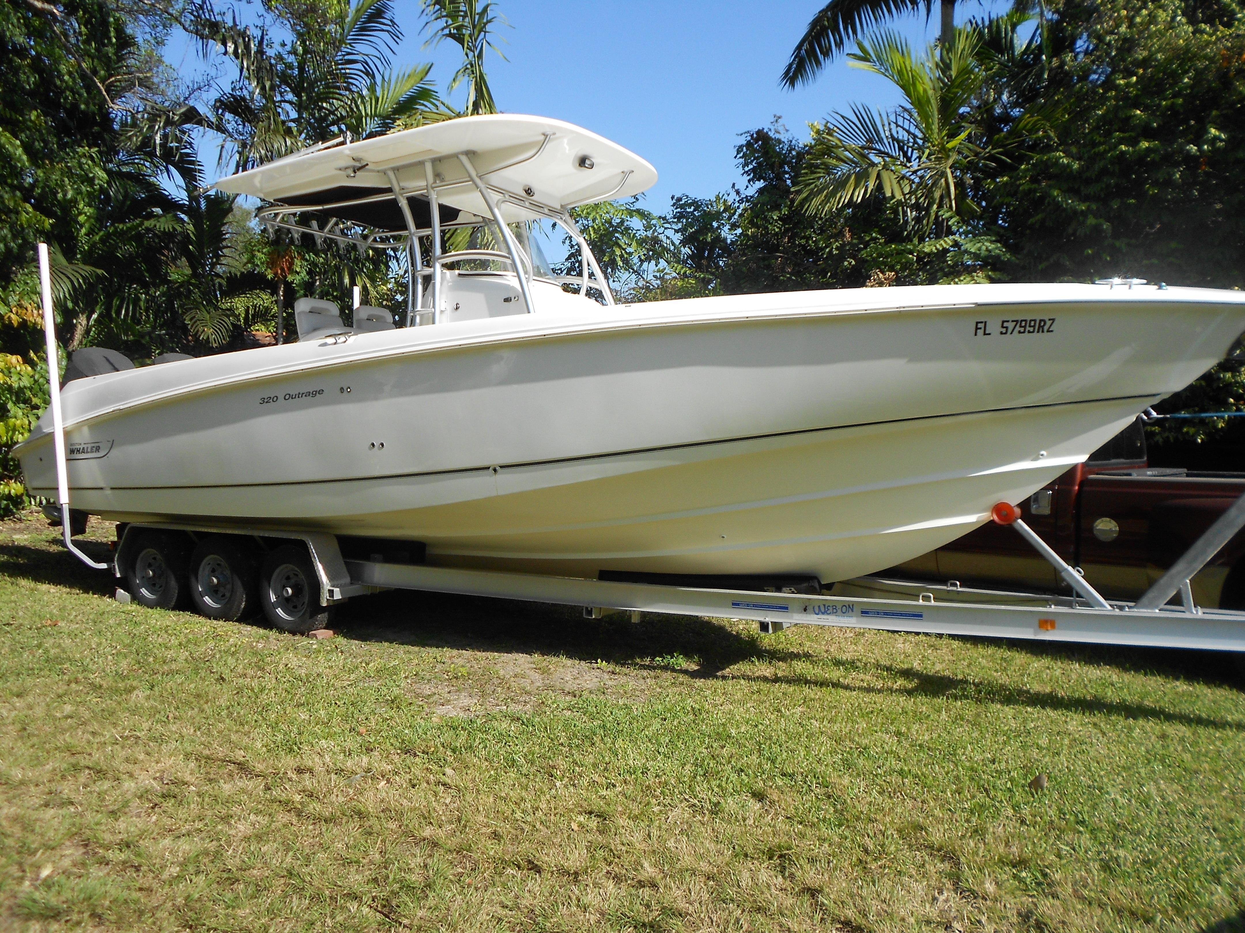 Boston Whaler Center Console, miami