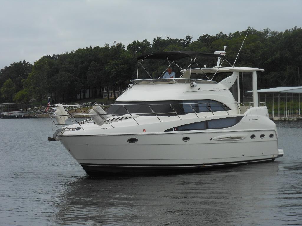 Meridian 408 Motor yacht, Afton