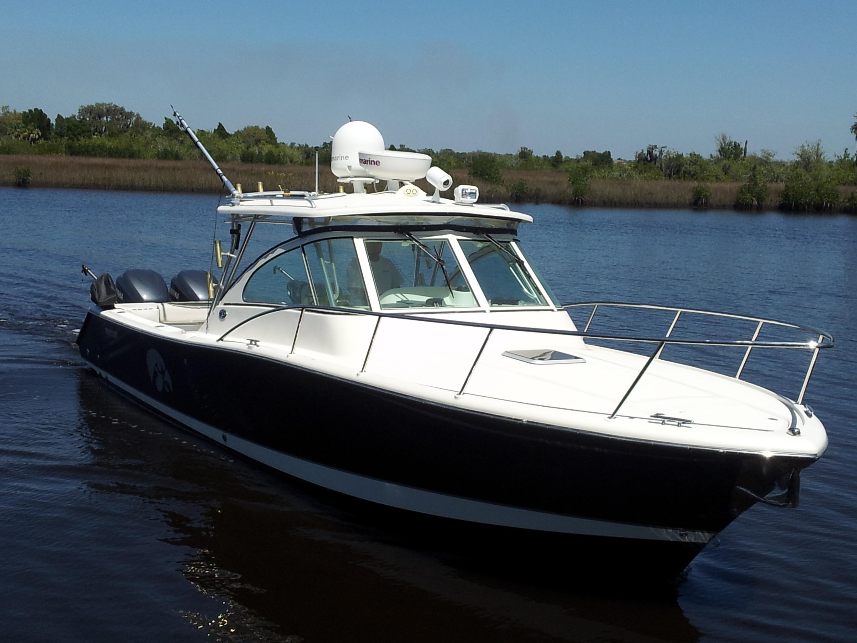 Pursuit 345 Drummond Sportfish, Clearwater
