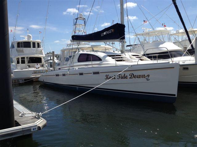 Robertson and Caine Leopard 43 Owners Version, Ft. Lauderdale