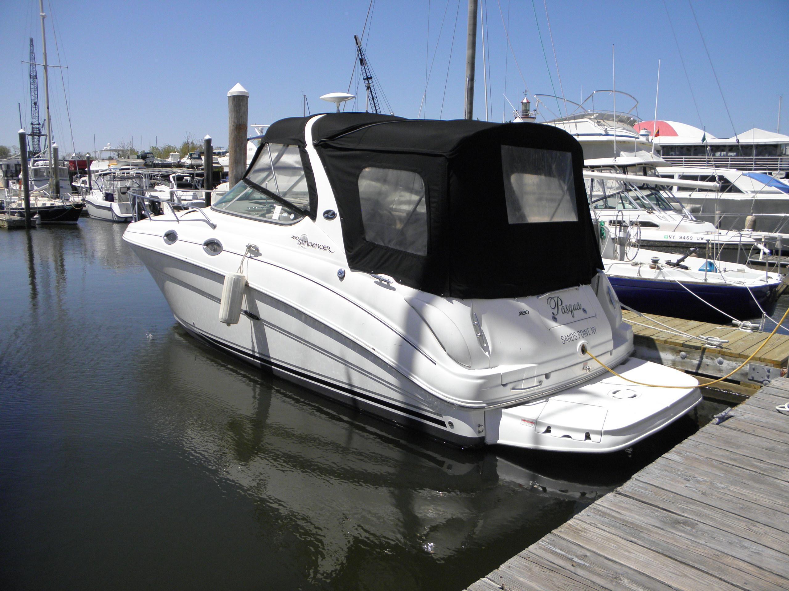 Sea Ray 280 Sundancer, Port Washington