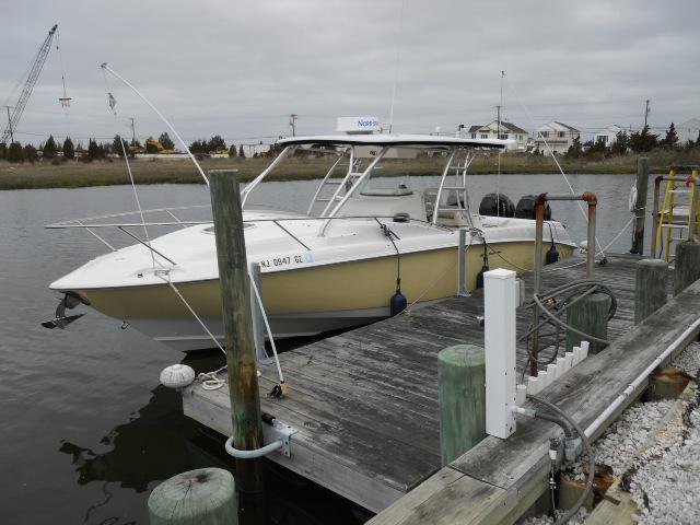 Boston Whaler 320 Outrage Cuddy w 100 HRS, Little Egg Harbor