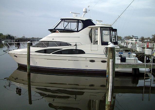 Carver 45 Cockpit Motor Yacht, North East