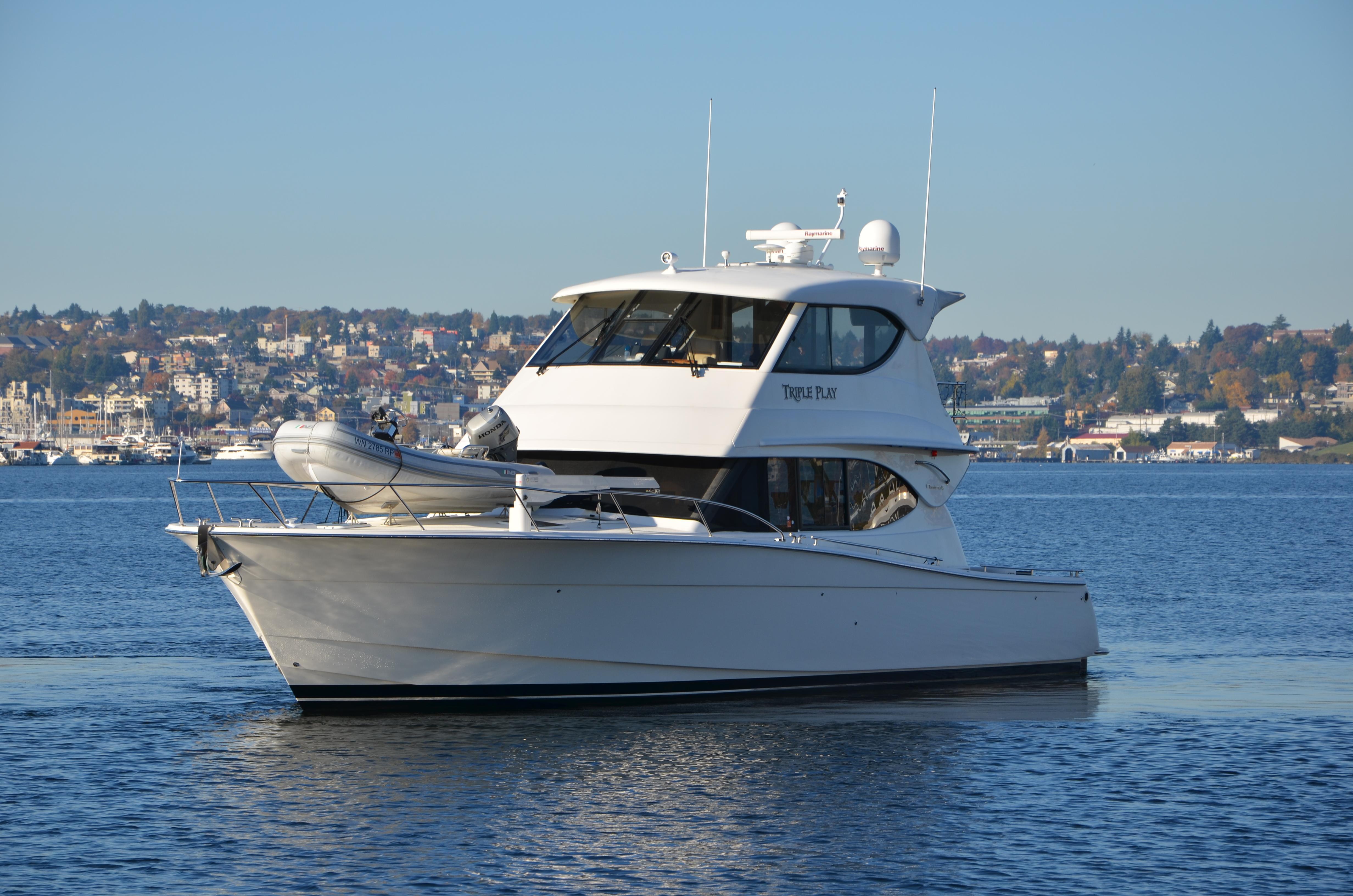 Maritimo 48 Cruising Motoryacht, Seattle