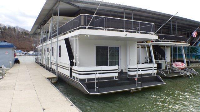 Sunstar Houseboat