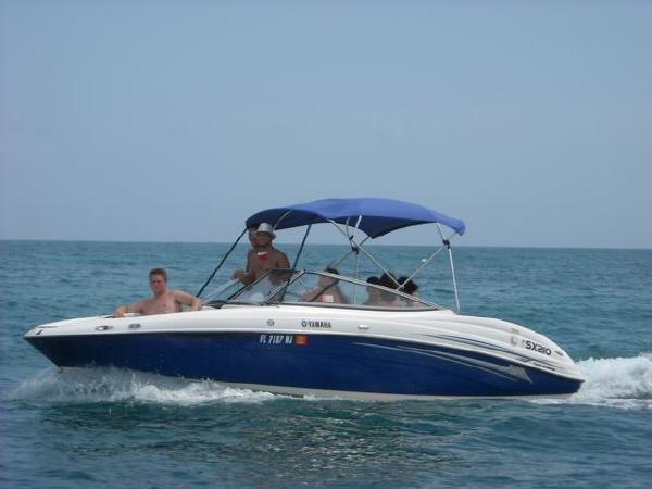 Yamaha Sport Boat SX210, miami