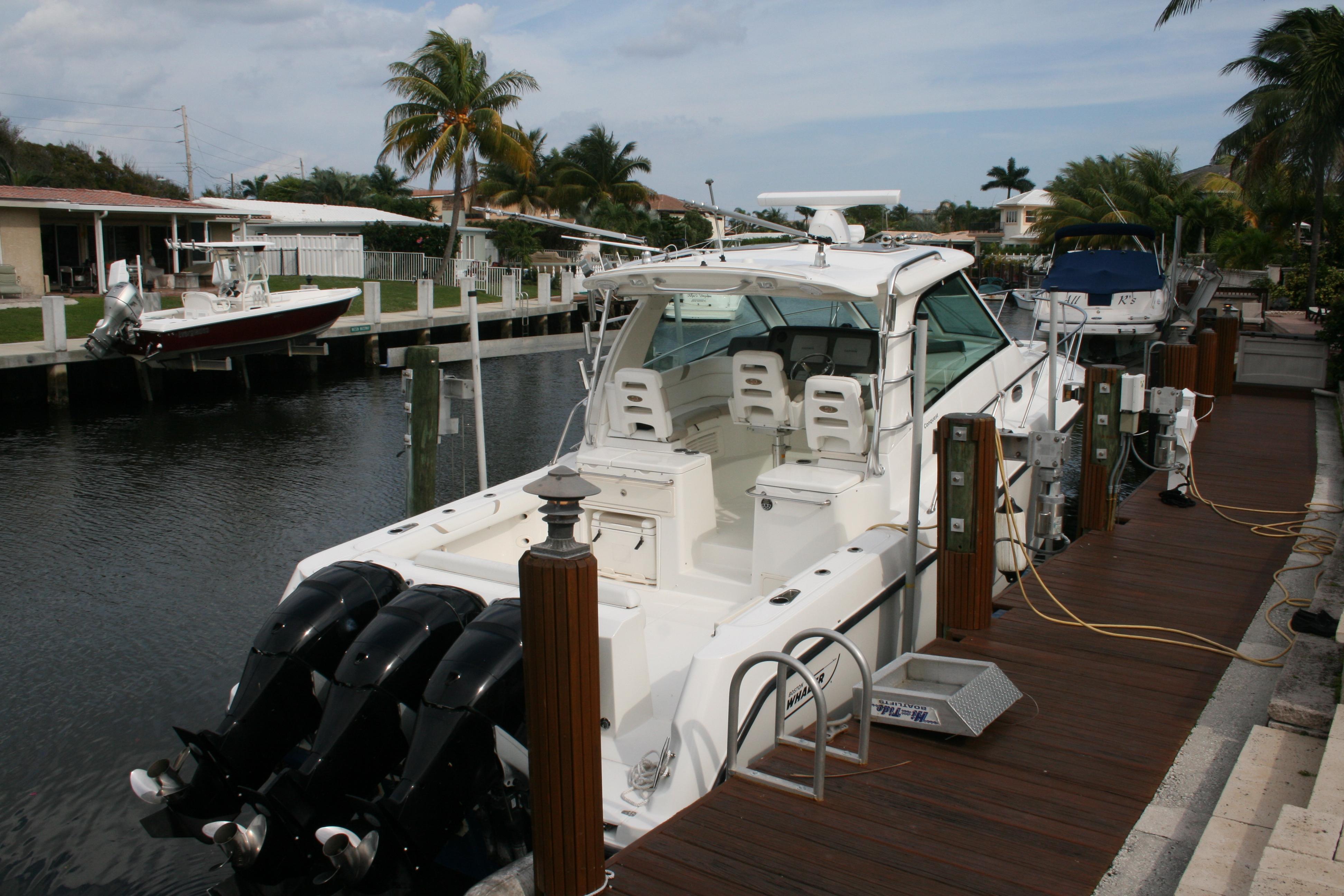 Boston Whaler 345 Conquest, Lighthouse Point