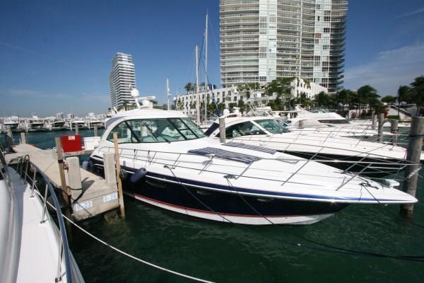 Formula 45 Yacht, Miami Beach