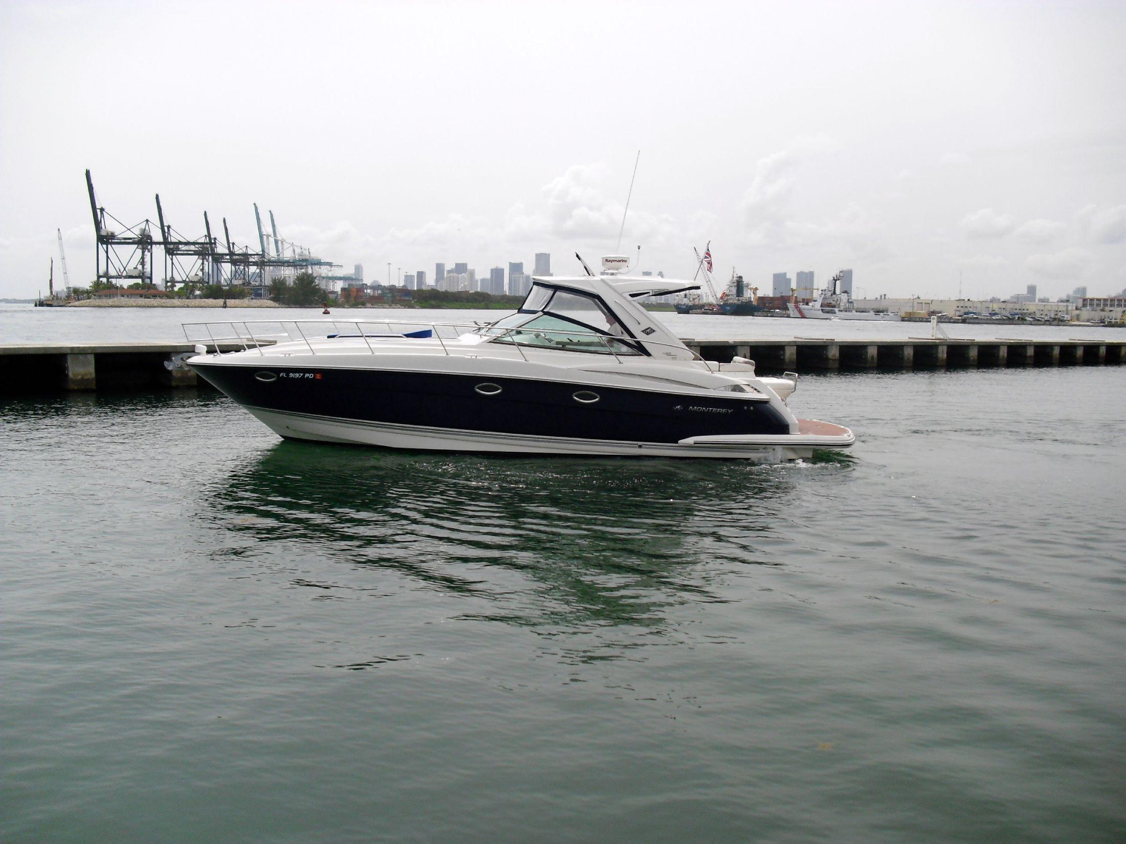 Monterey 400 SY Cruiser -IPS- Low Hours, Fort Lauderdale