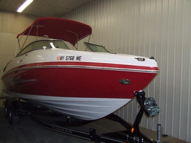 Rinker 246 BR (SCL), Syracuse