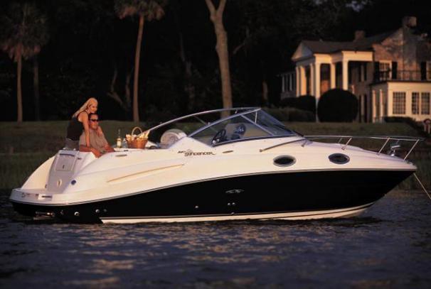 Sea Ray 240 Sundancer, Goodwater