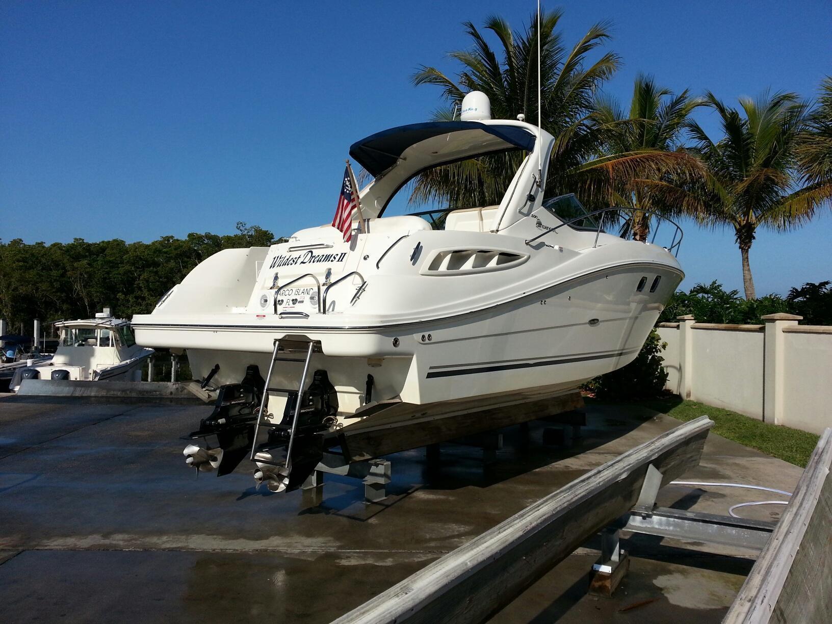 Sea Ray 330 Sundancer, Naples