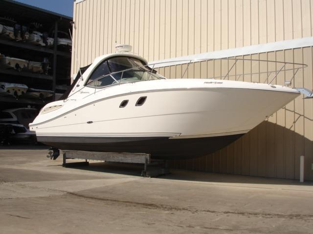 Sea Ray 330 Sundancer, Clearwater