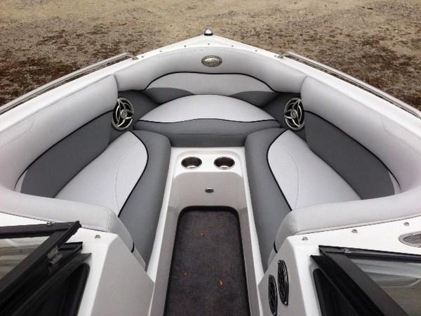 Supra 22 SSV, Round Lake