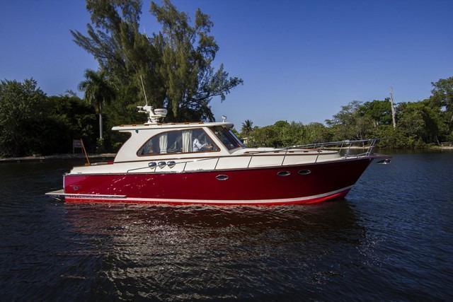 Windsor Craft 40 HT Enclosed, Sarasota