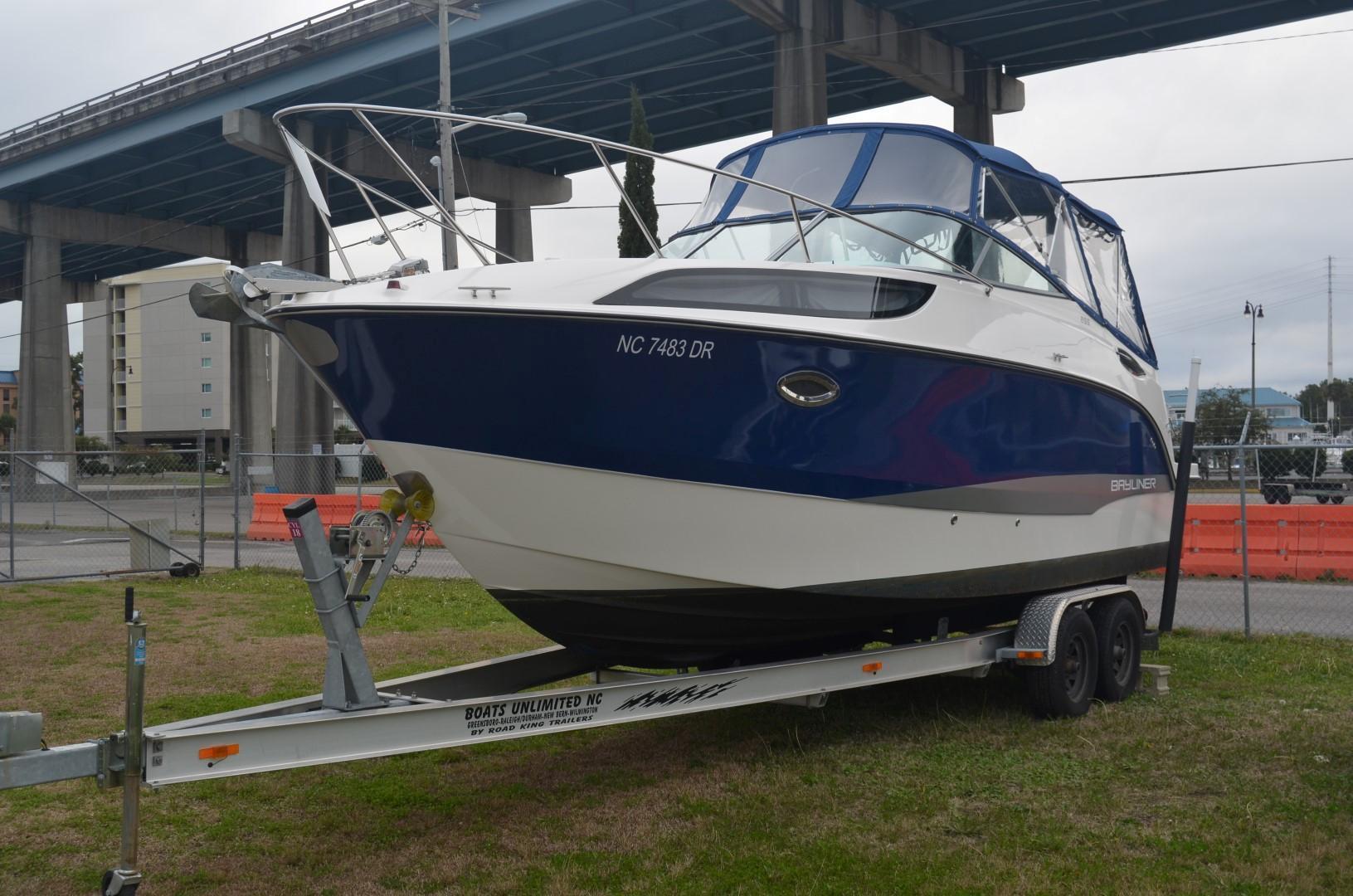 Bayliner 255 SB, North Myrtle Beach