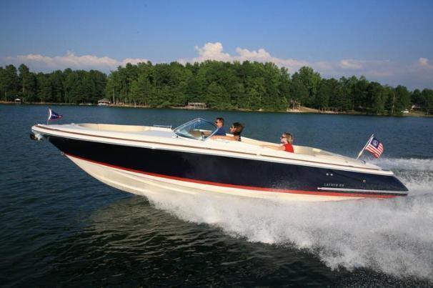 Chris Craft 28 Launch Heritage Edition, Clinton