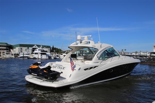 Sea Ray 50 Sundancer, Naples