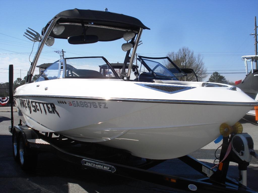 Malibu 23 LSV WAKESETTER, Buford