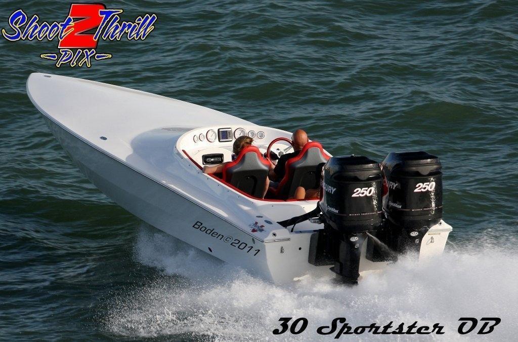 Phantom Racing Super V 30' Sportster Outboard, Sarasota