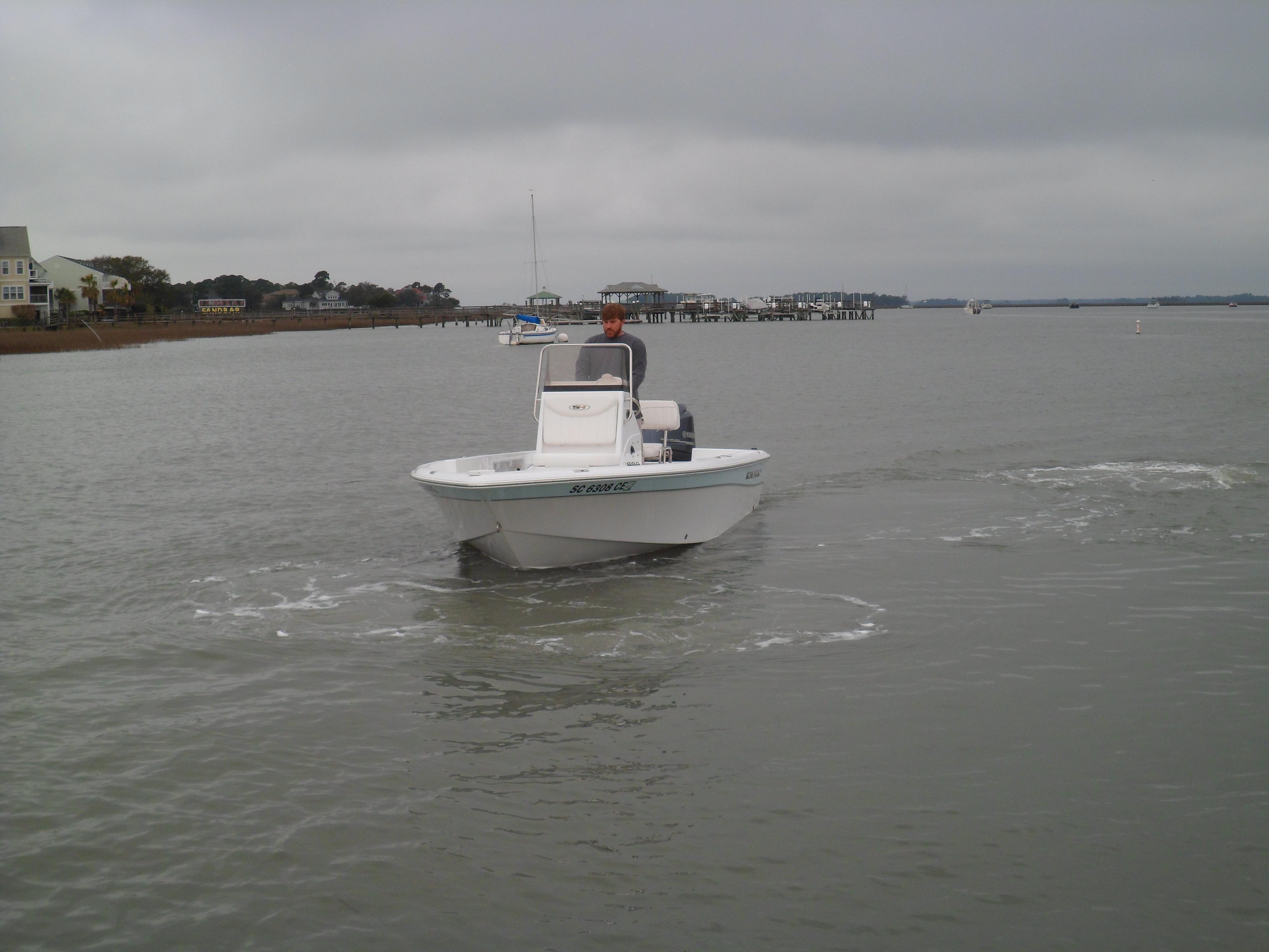Sea Hunt XP 19, Charleston
