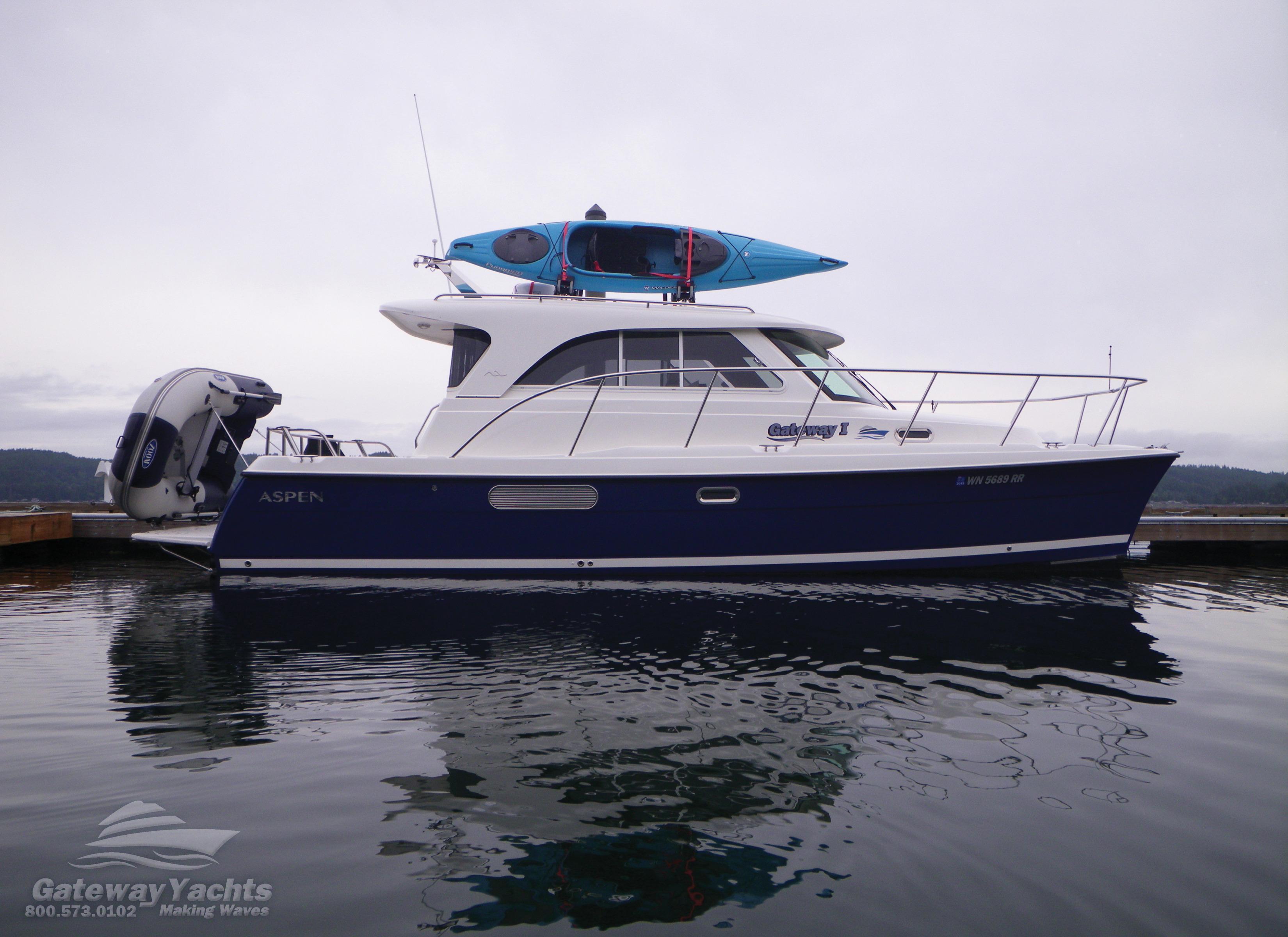 Aspen Power Catamaran C90 (1/8 Share), Anacortes