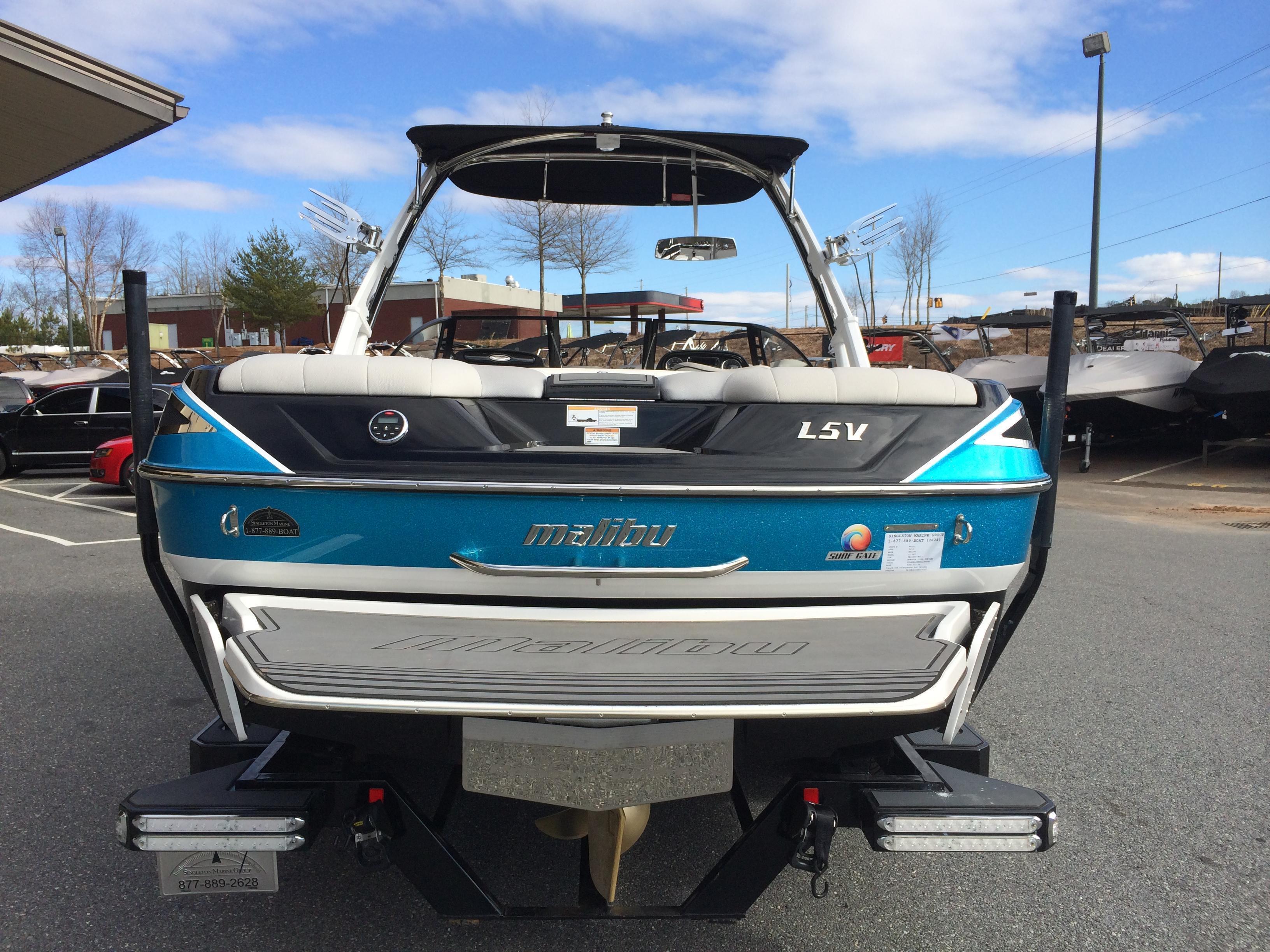 Malibu Wakesetter 23 LSV, Lake Lanier