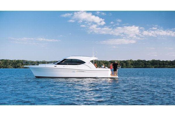 Riviera 3600 Sport Yacht with IPS, To Be Ordered