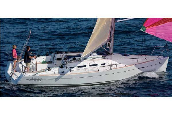 Beneteau First 35, Built to Order, Seattle