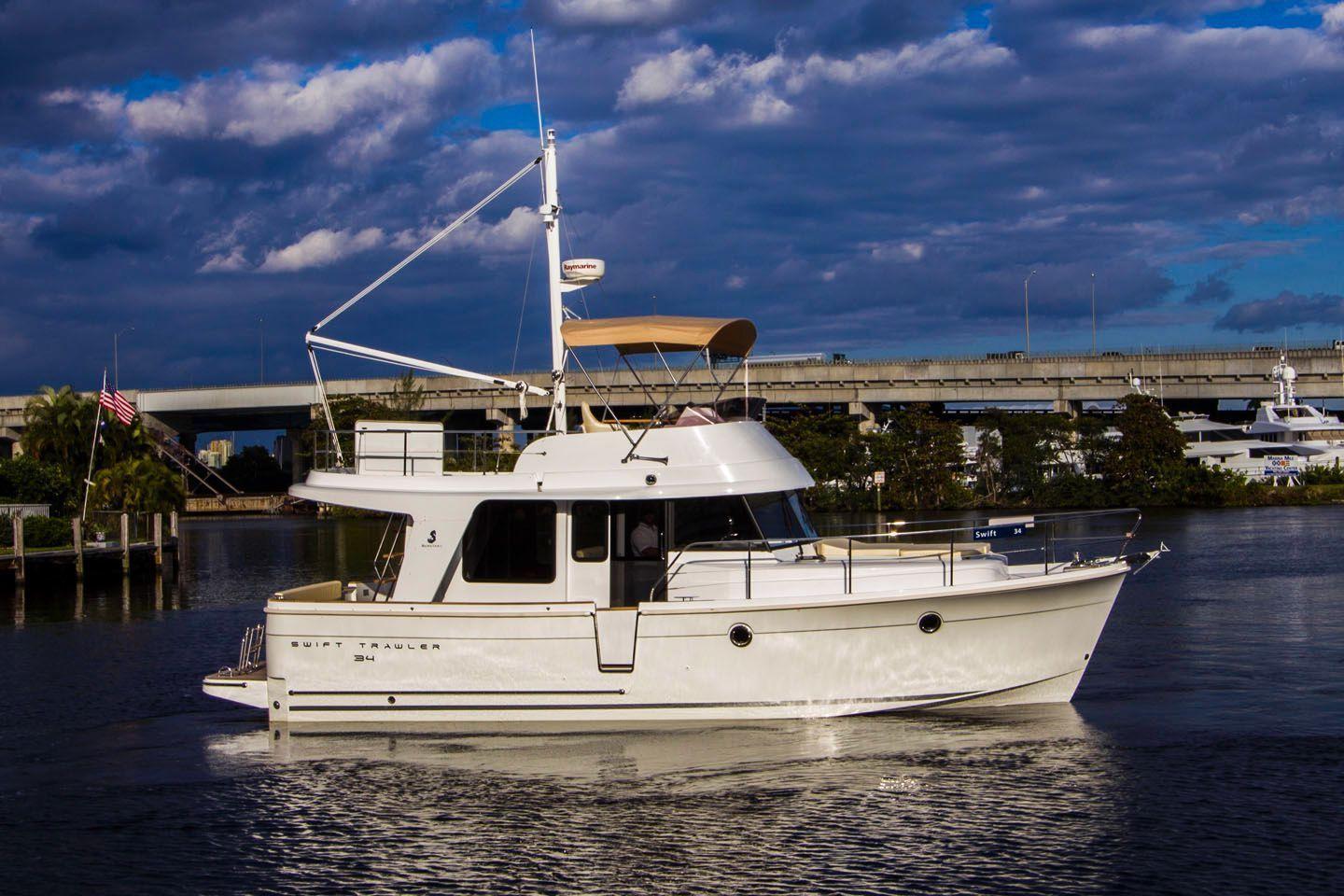 Beneteau Swift Trawler 34, Fort Lauderdale (Marina Bay)
