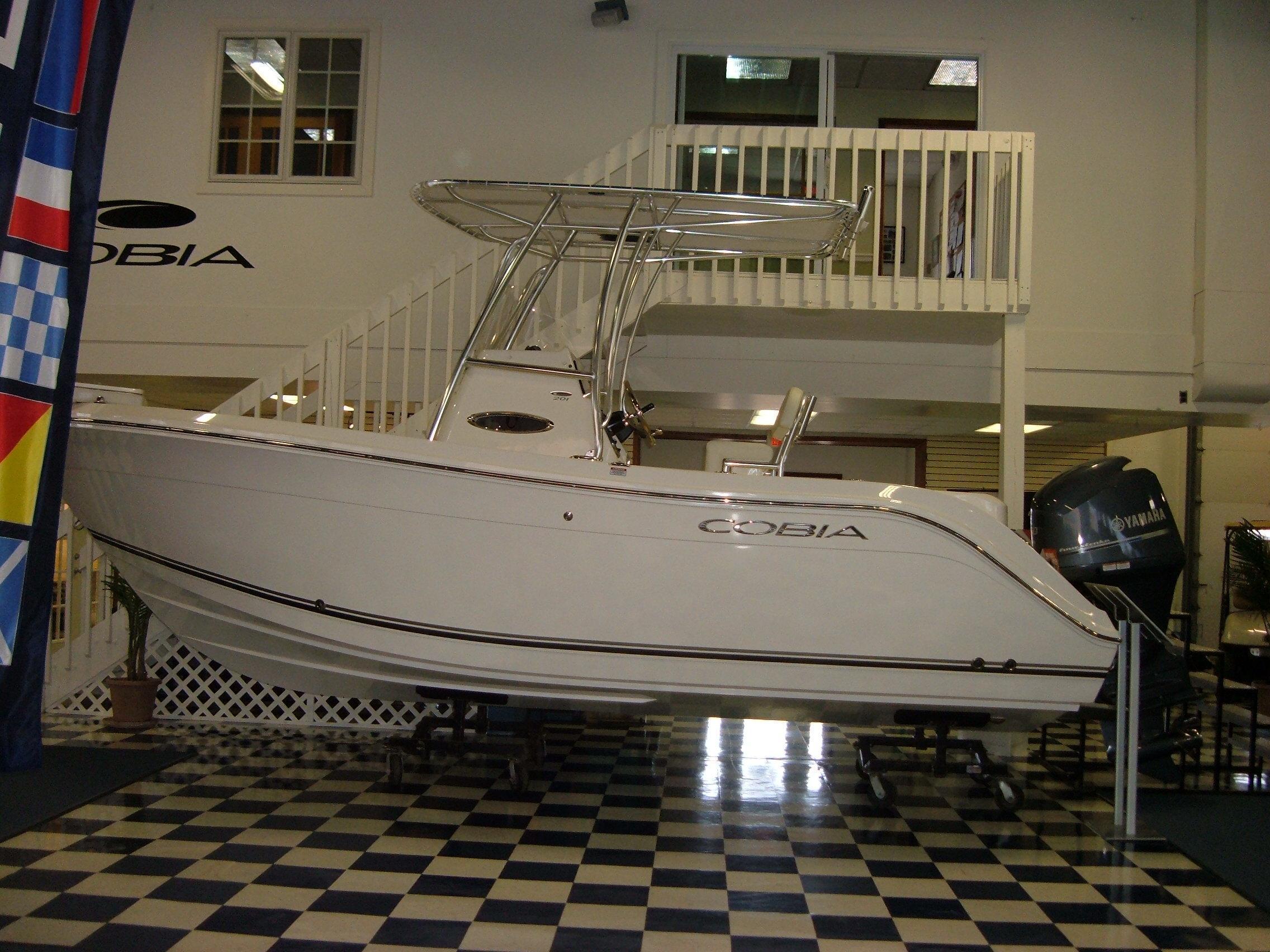 Cobia 201 Center Console, somers point