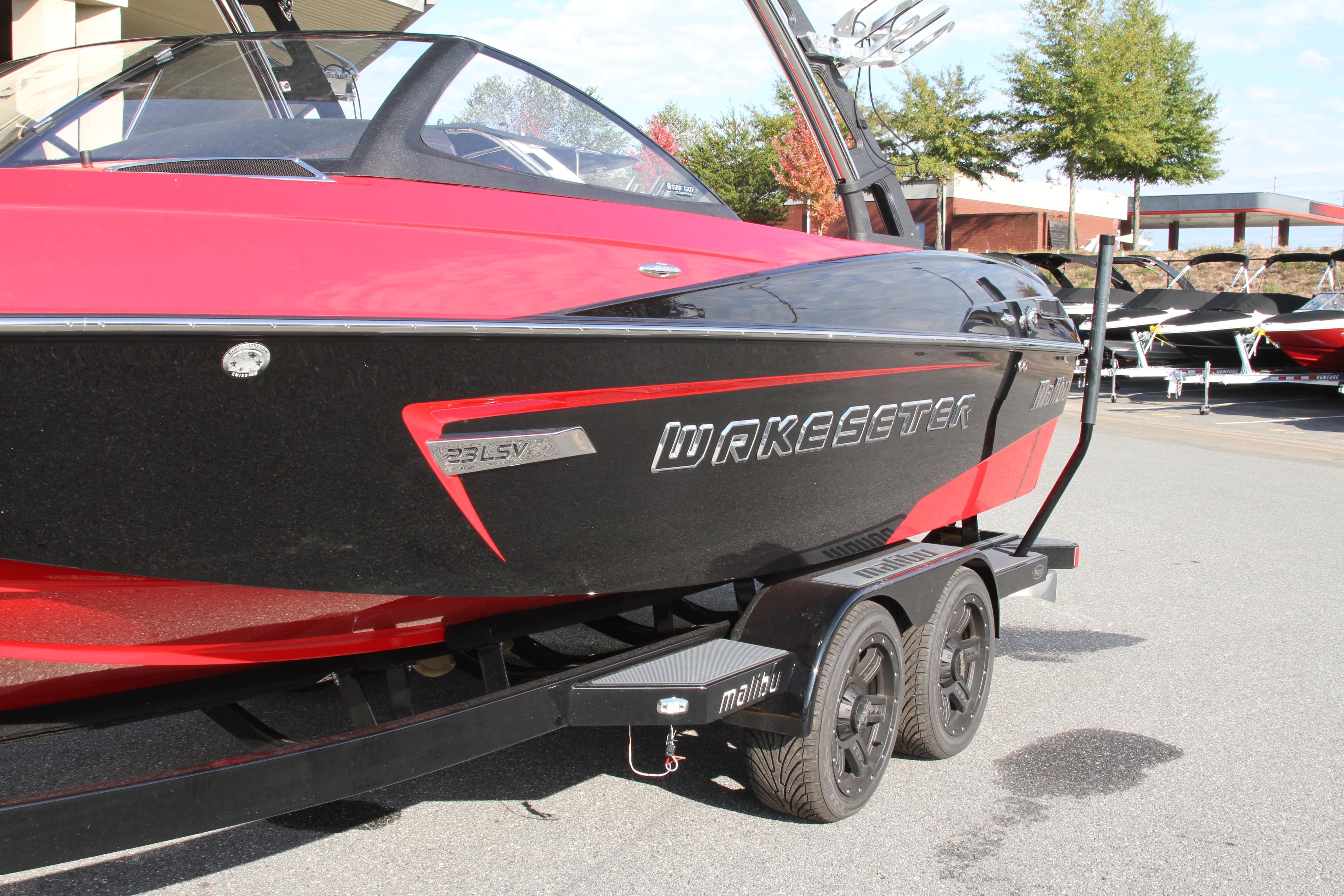 Malibu Wakesetter 23 LSV, Lake Lanier