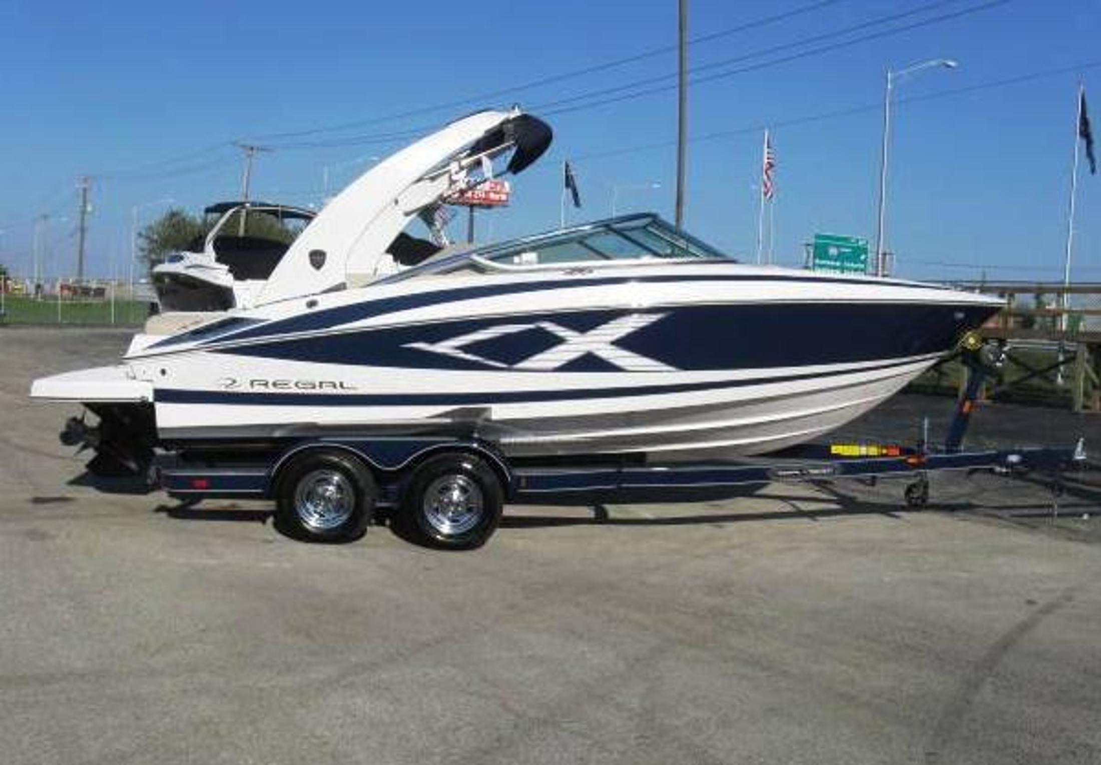 Regal 2300 Bowrider, Bolingbrook