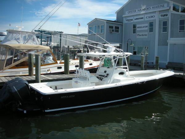 Regulator 34 CC SS w/ Helm ster, Osterville