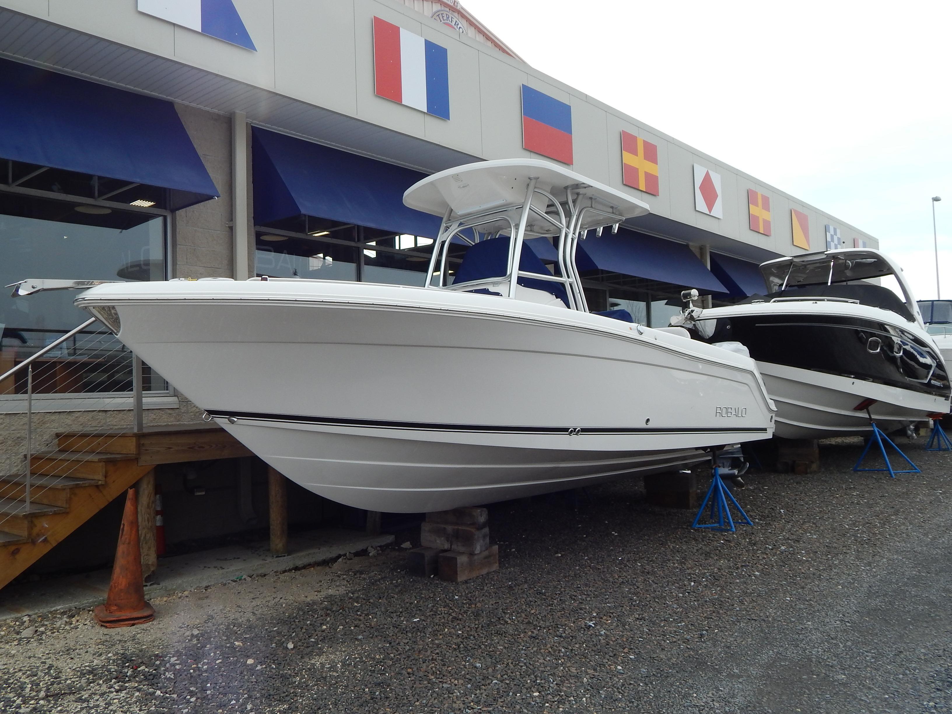 Robalo R260 Center Console, Somers Point